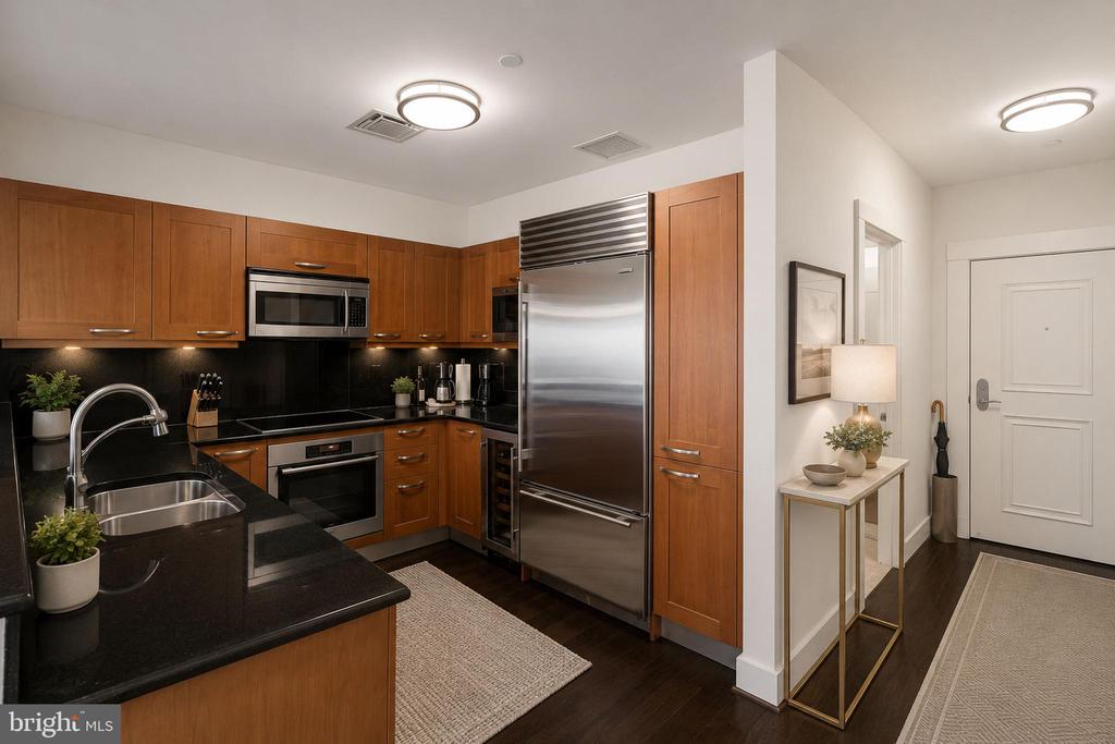 50 S 16TH STREET Unit: 4204