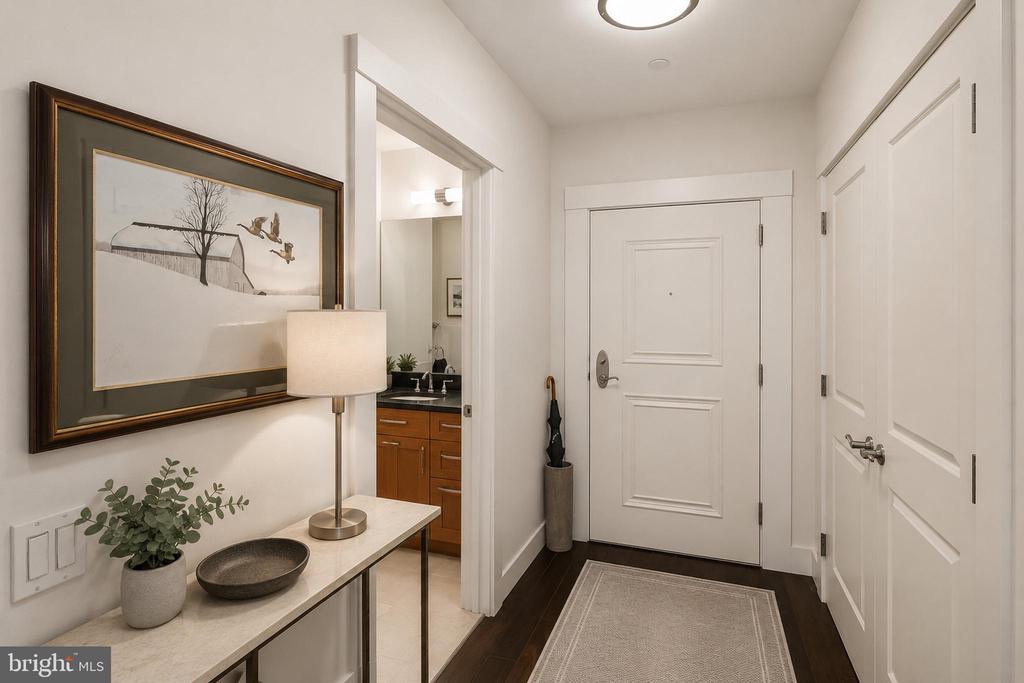 50 S 16TH STREET Unit: 4204