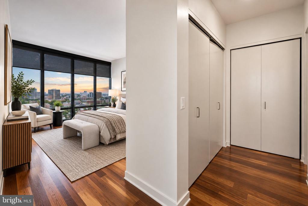 2101 MARKET STREET Unit: 1702