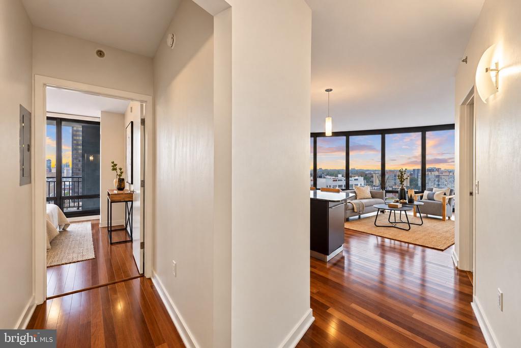 2101 MARKET STREET Unit: 1702