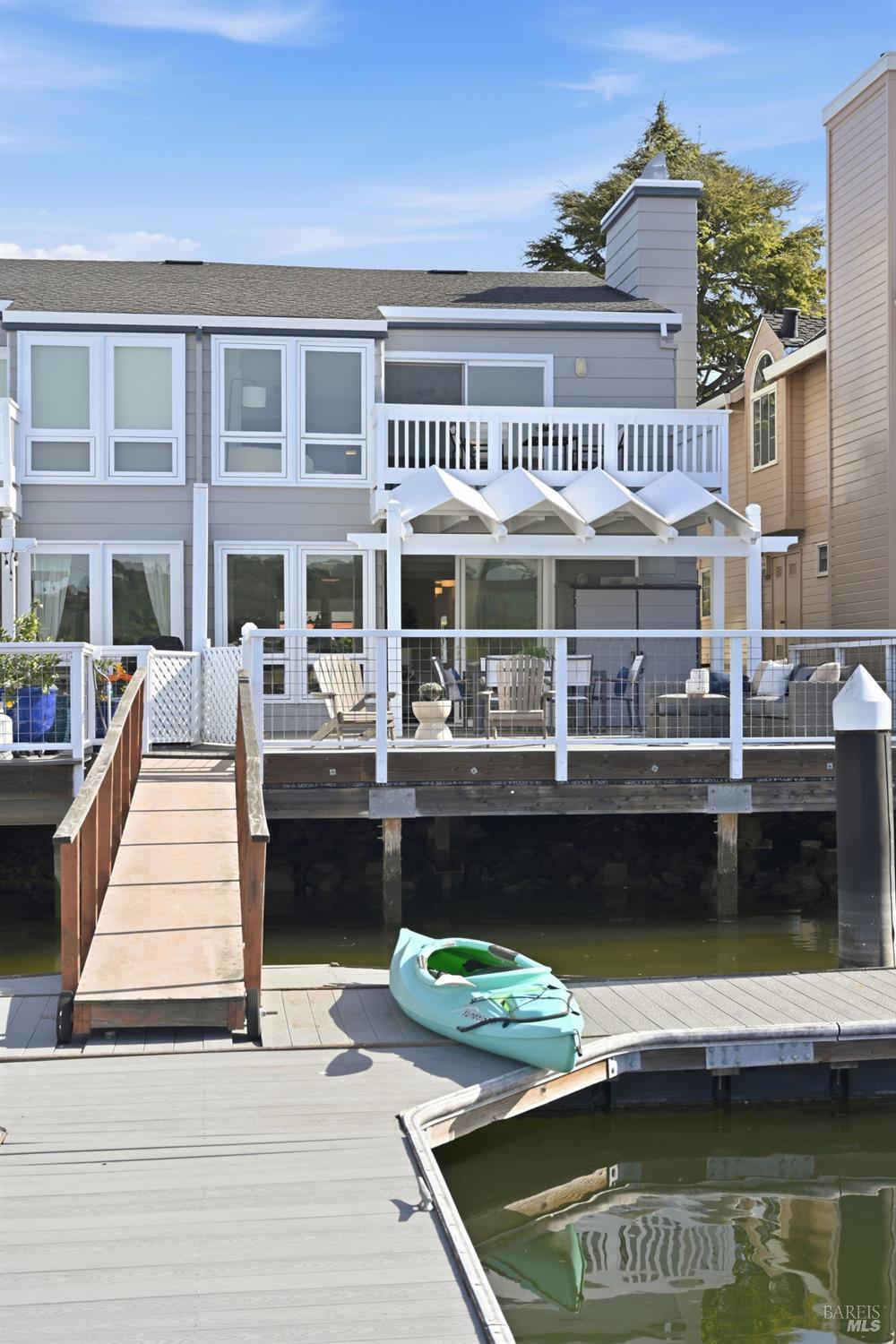 22 Mooring Road