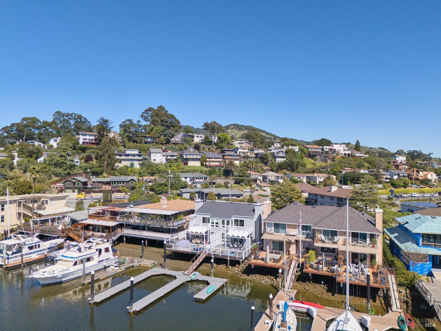 22 Mooring Road