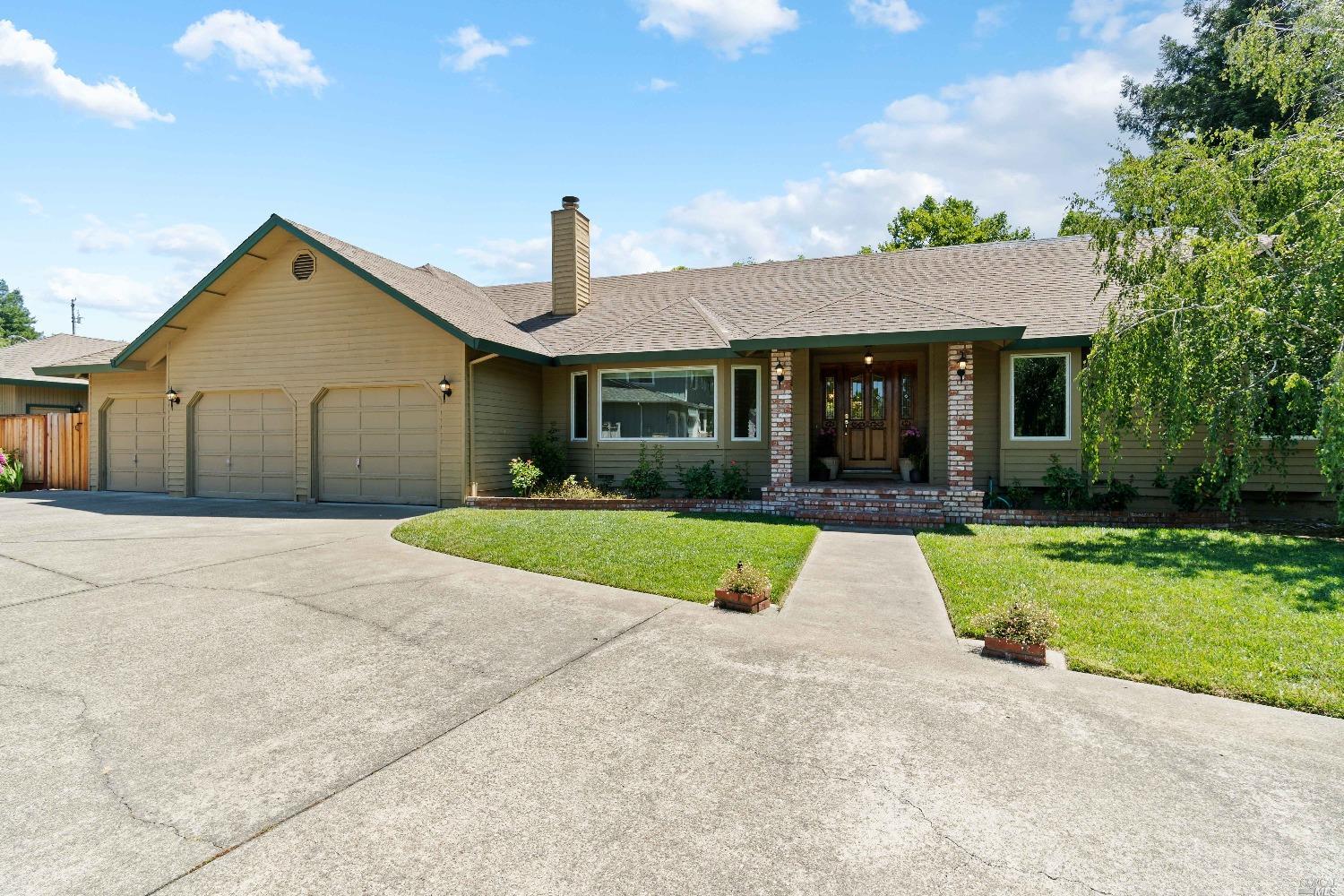 2513 Martingale Ct