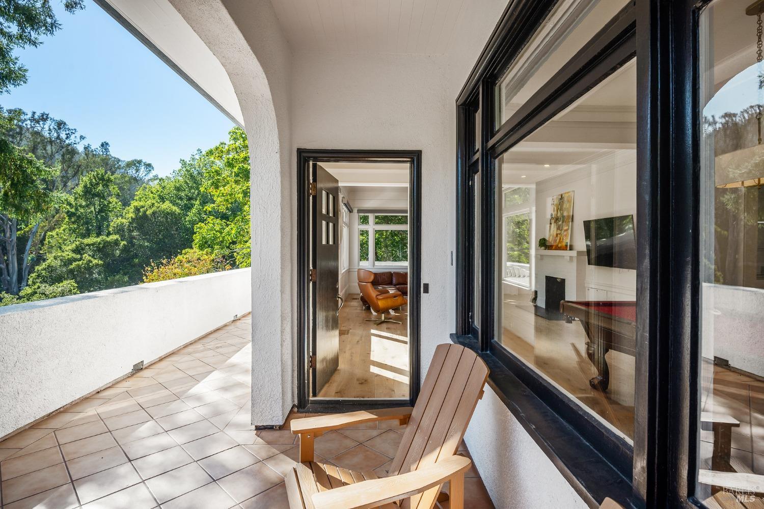 516 Throckmorton Ave