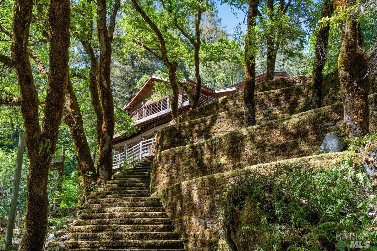 177 Mohrhardt Ridge Rd