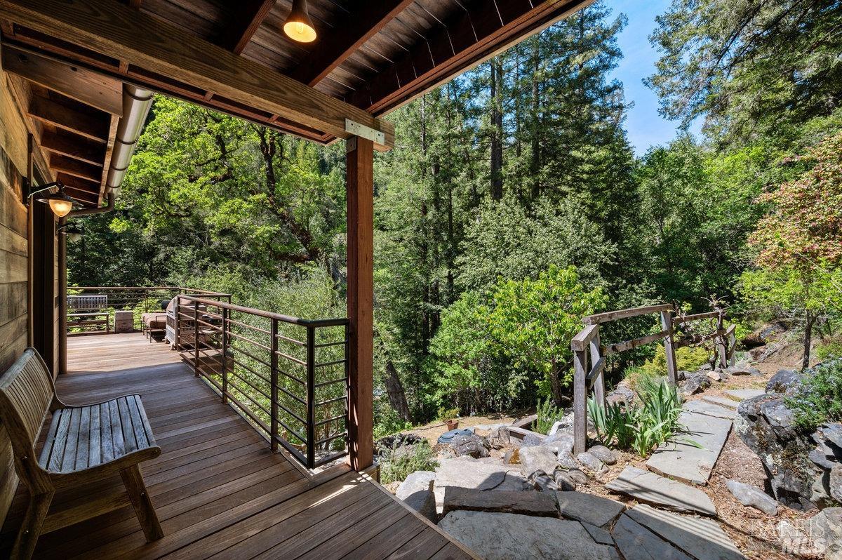177 Mohrhardt Ridge Rd