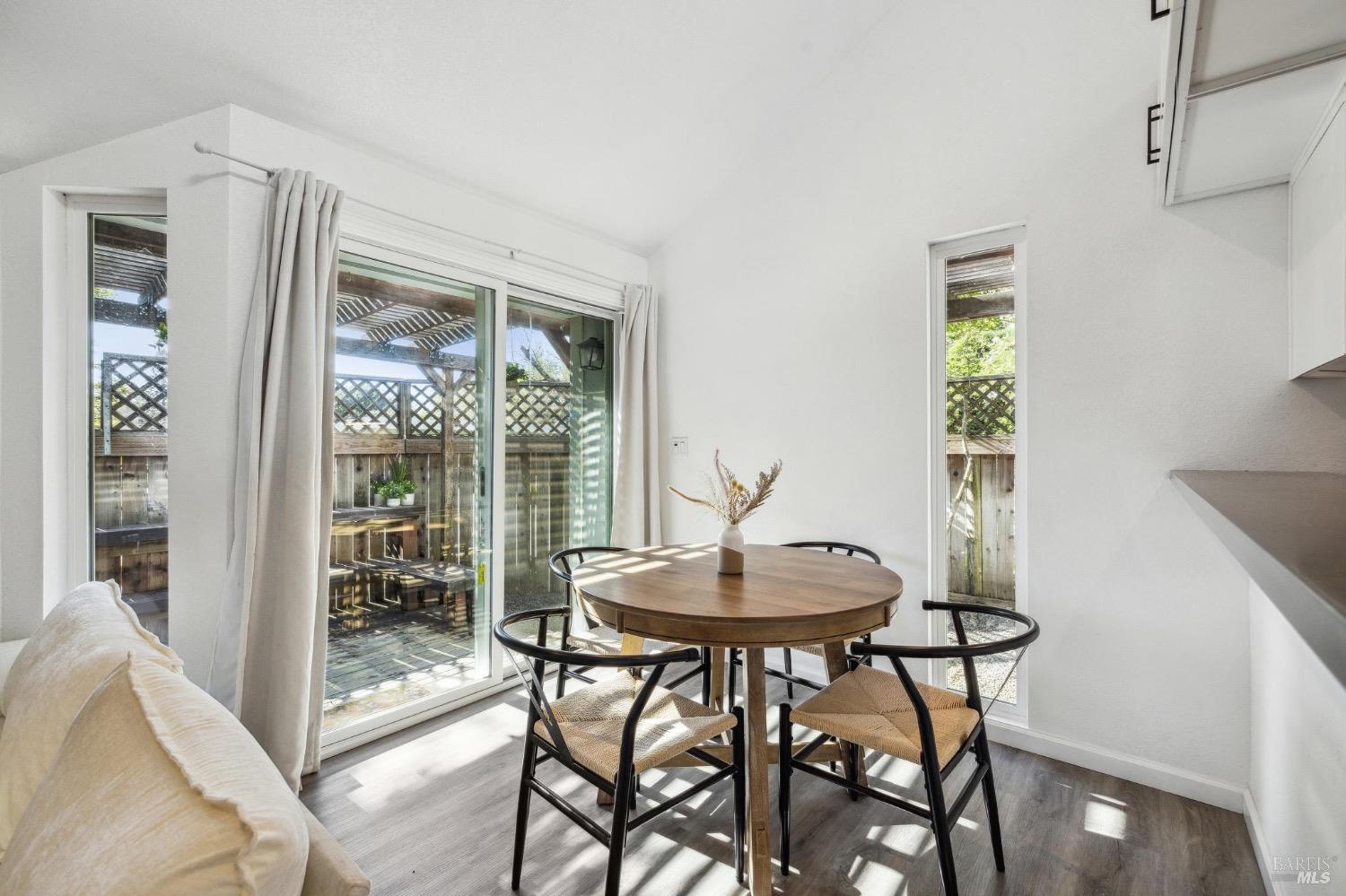 150 Courtyards E #150