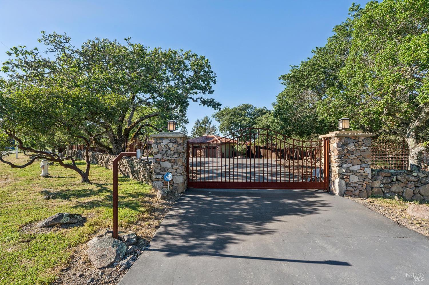 2575 Bennett Ridge Road