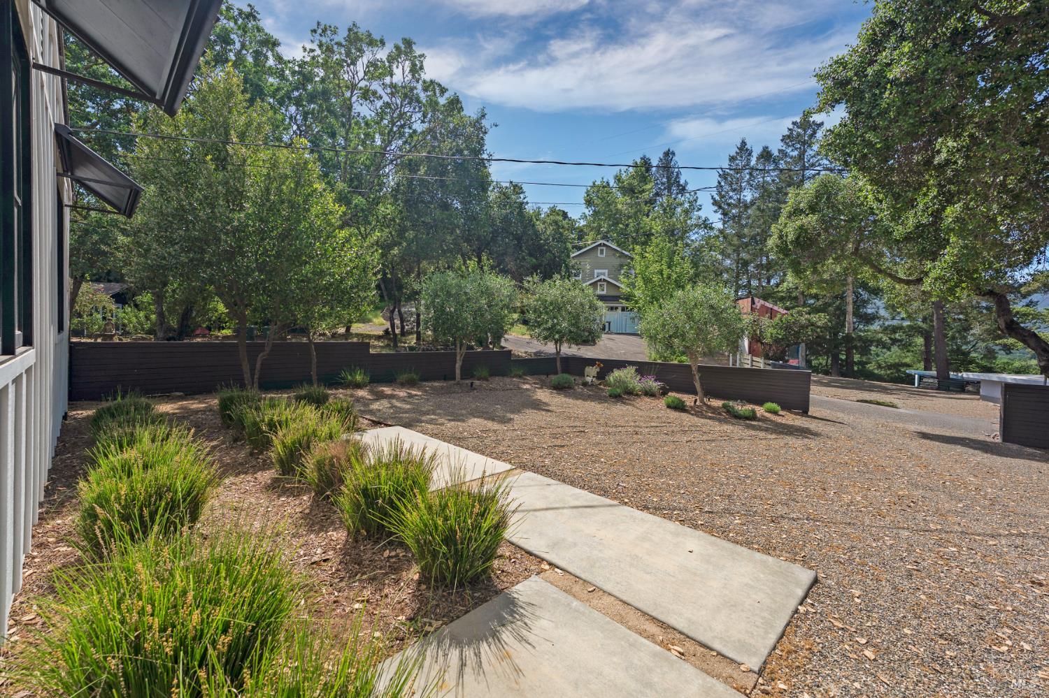 282 Richards Boulevard