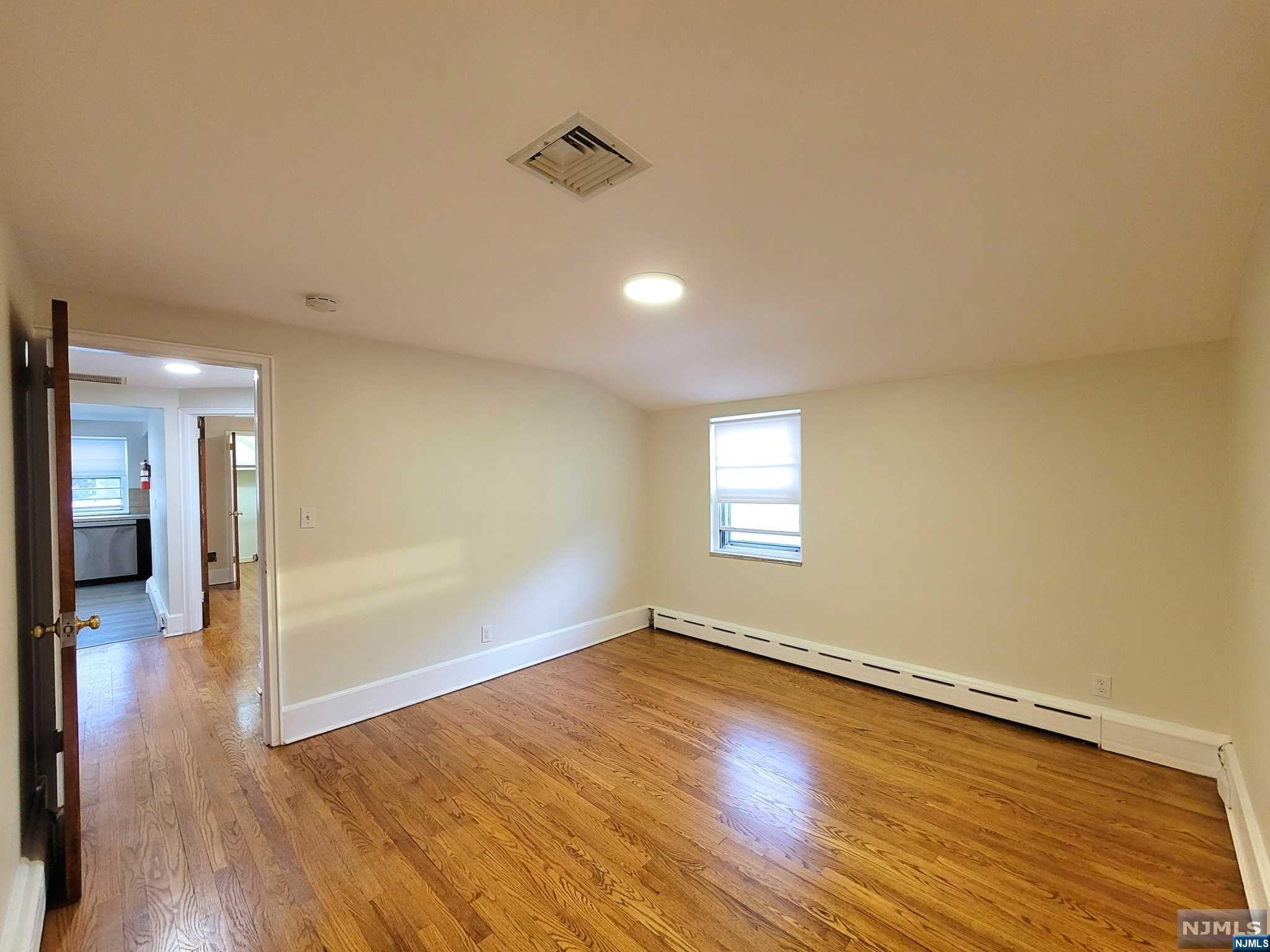 1250 Anderson Avenue 2