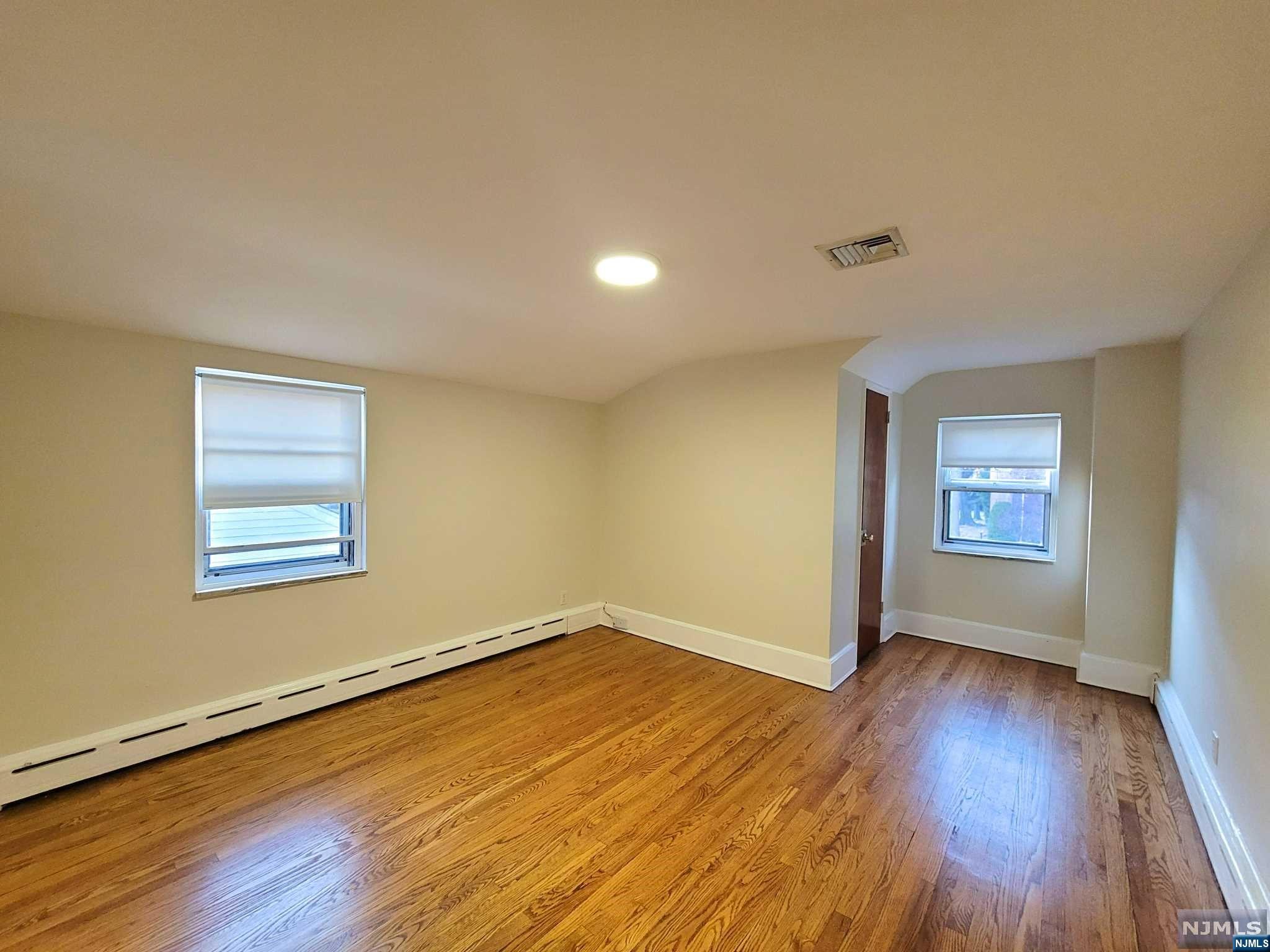 1250 Anderson Avenue 2