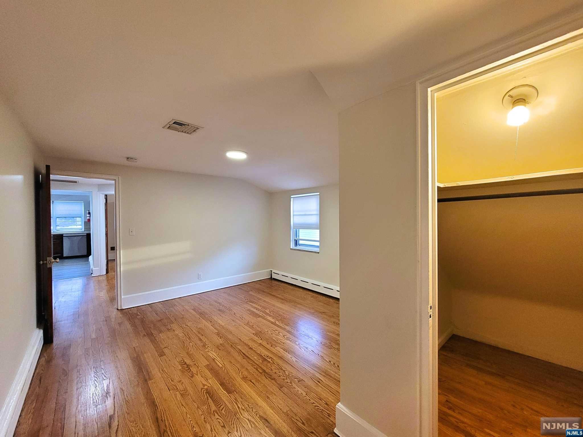1250 Anderson Avenue 2
