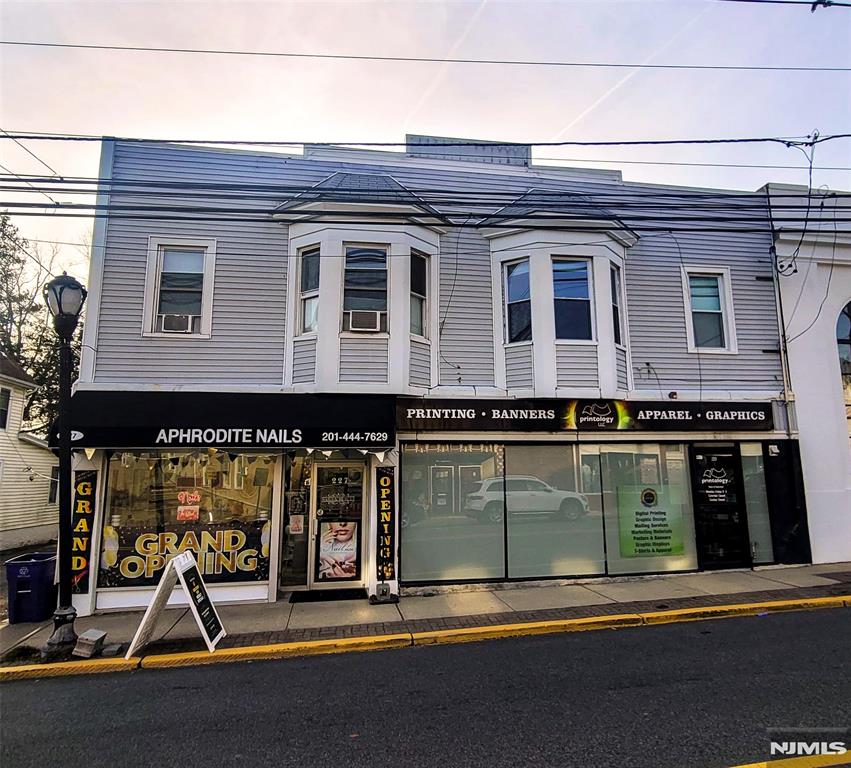 227 Godwin Avenue 2