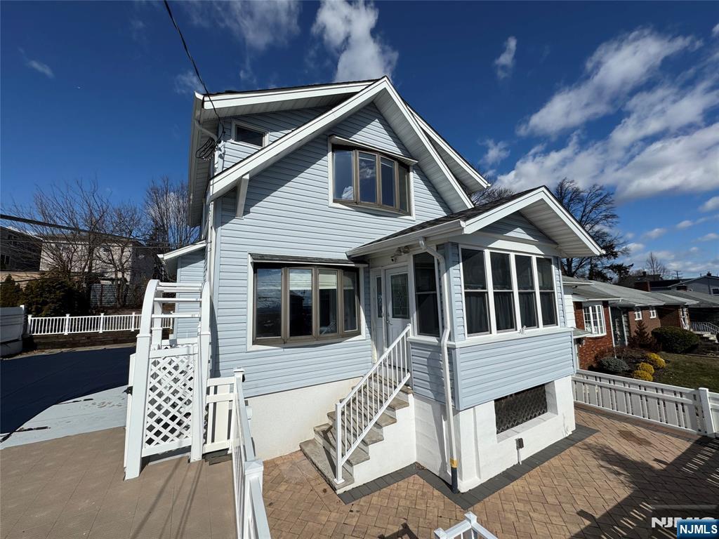 107 Hill Street