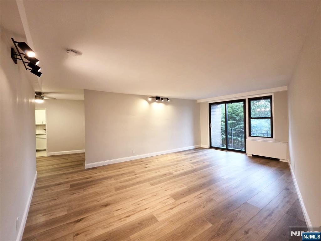 2400 Hudson Terrace 3A