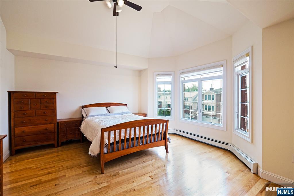 25 Edsall Avenue A