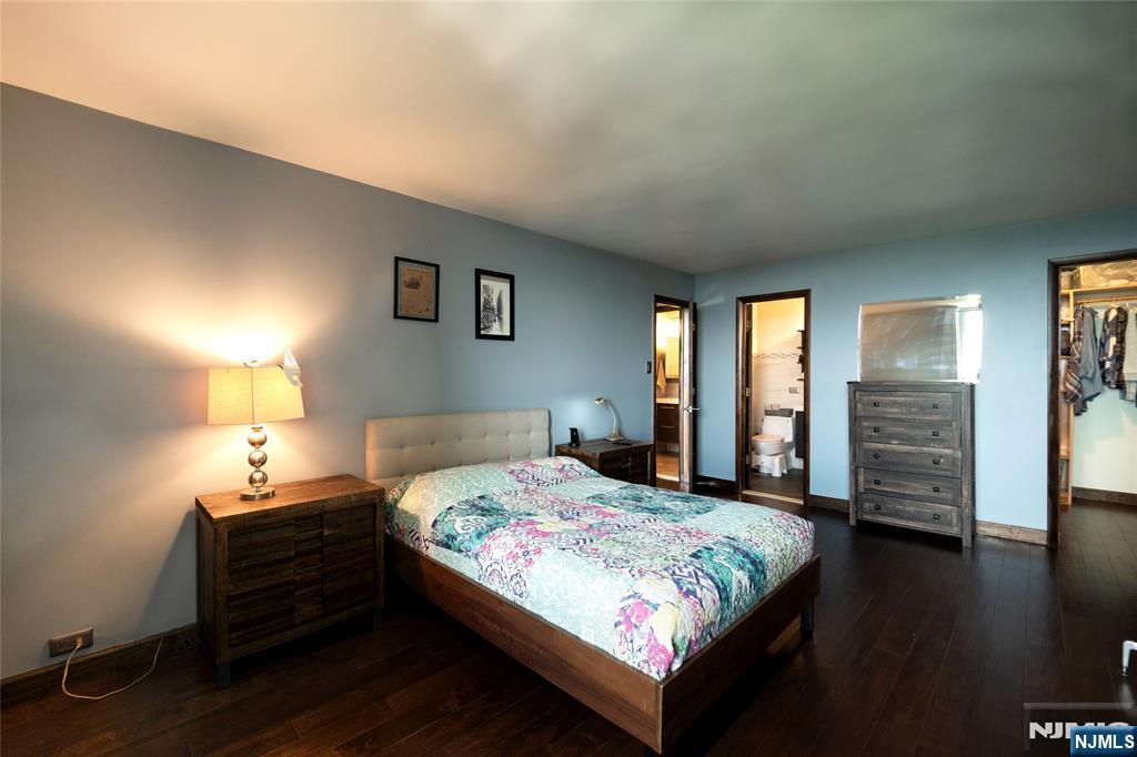 2 Horizon Road 1422