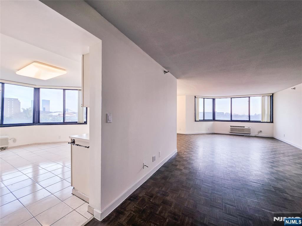 1265 15th Street 8G