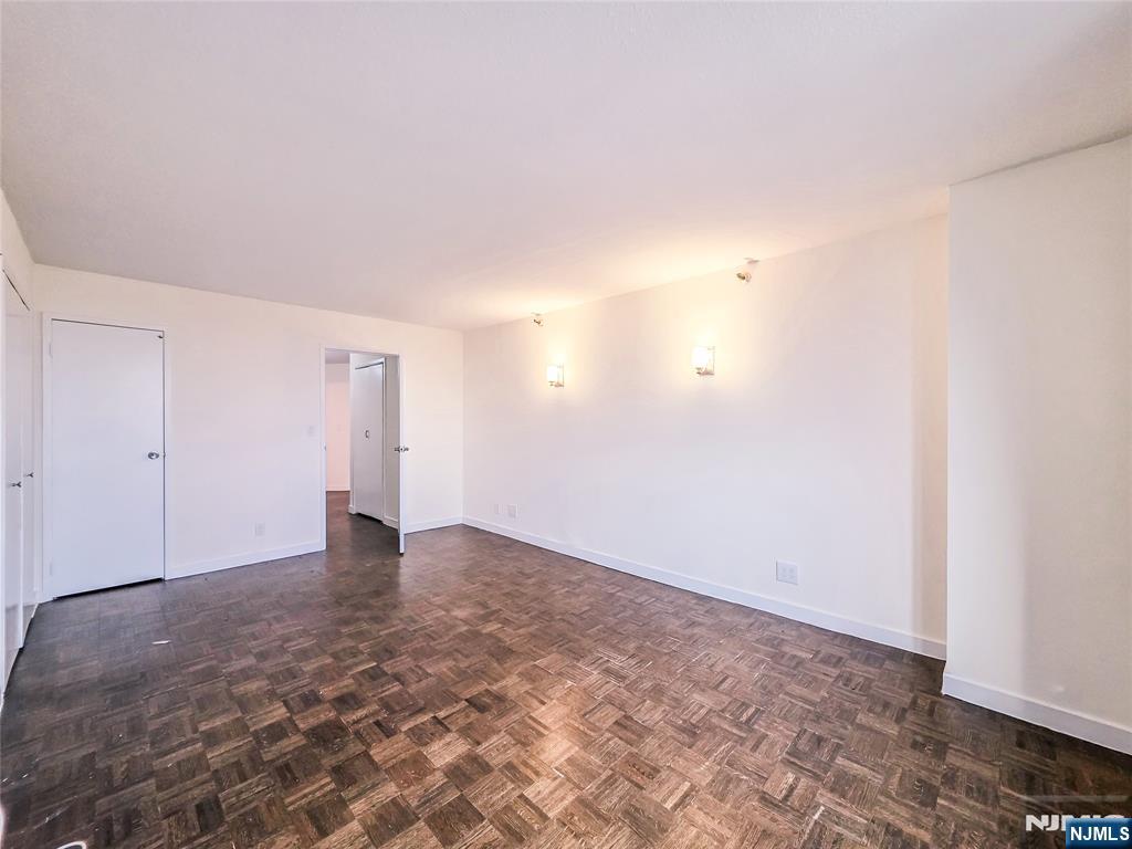 1265 15th Street 8G