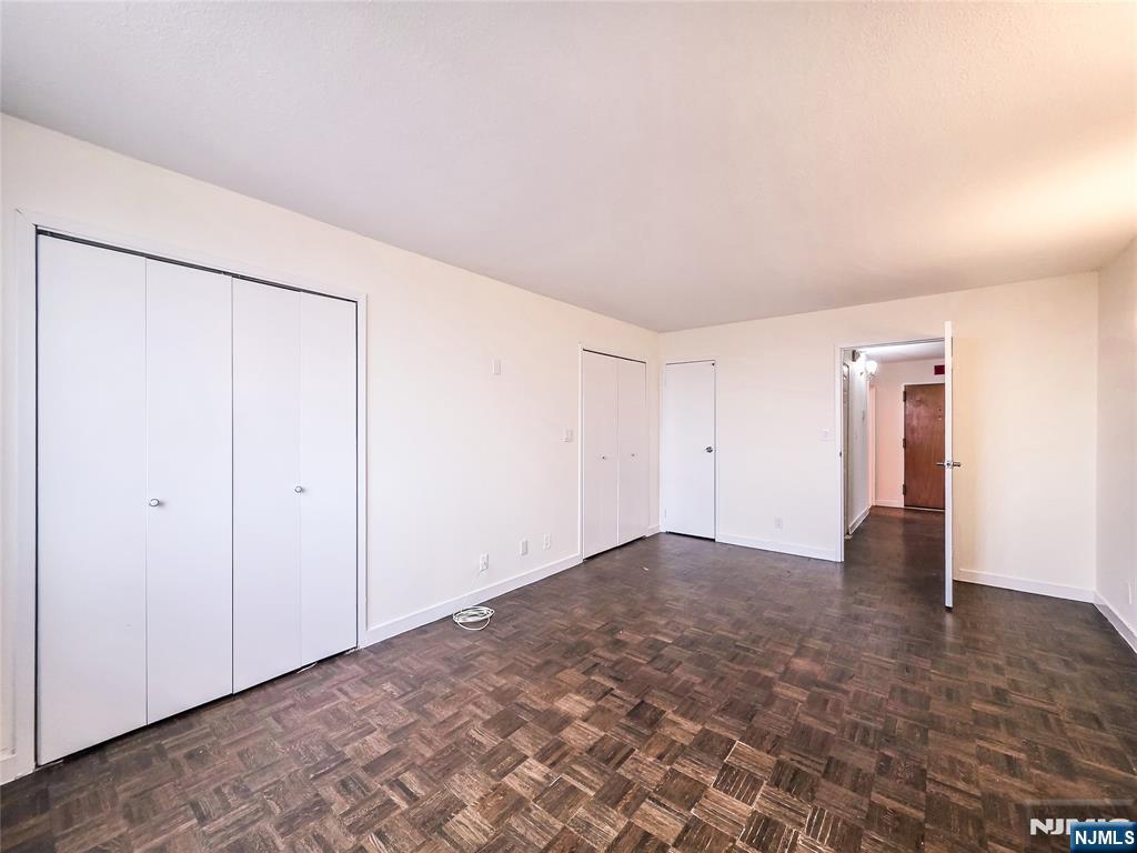 1265 15th Street 8G