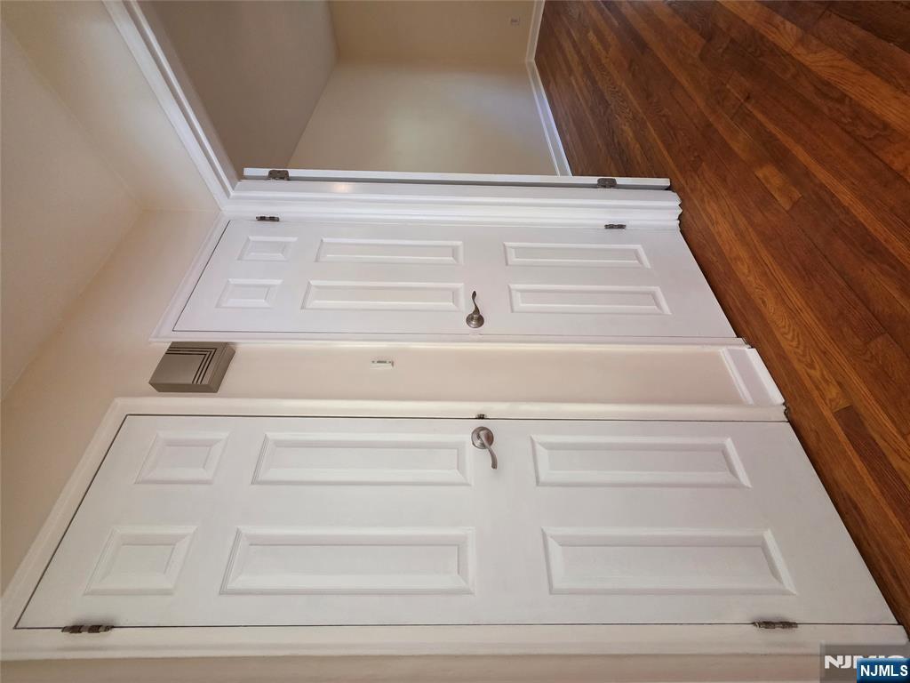 245 Johnson Avenue K1