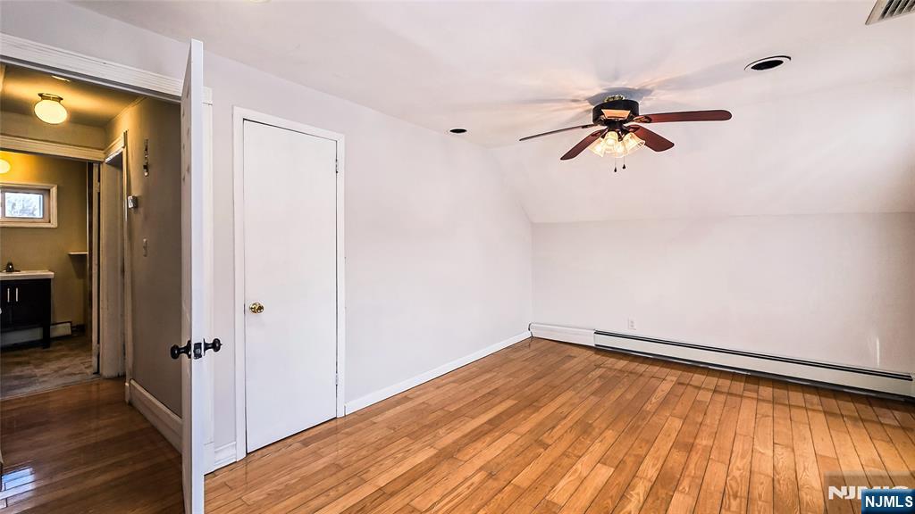 184 Washington Street