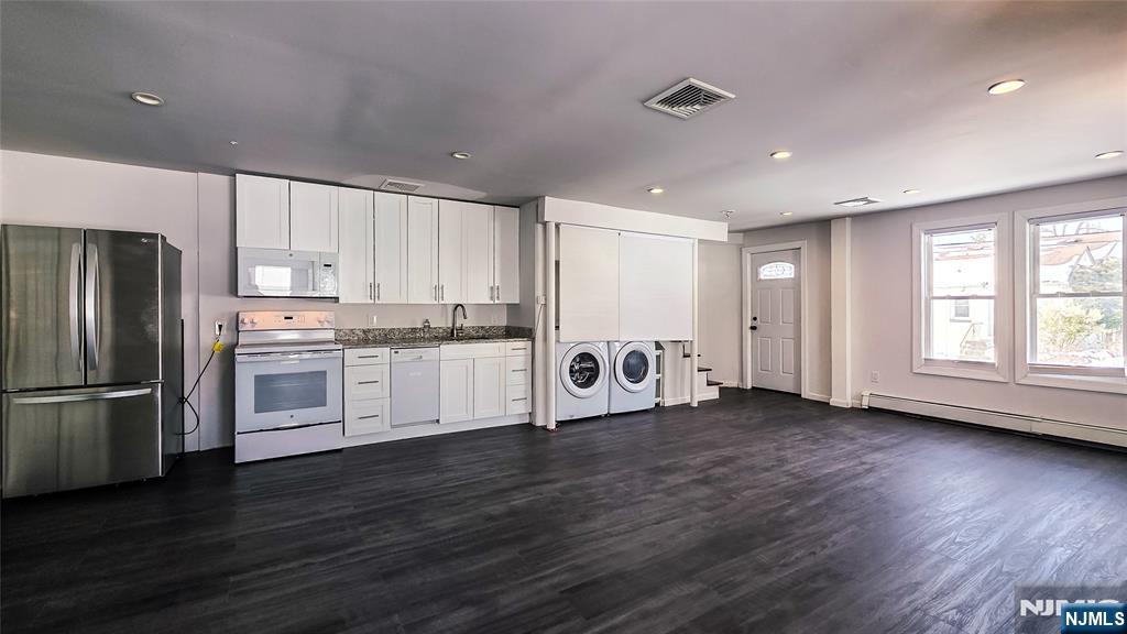 184 Washington Street