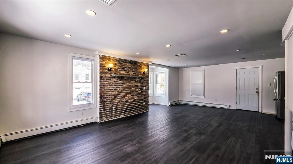 184 Washington Street