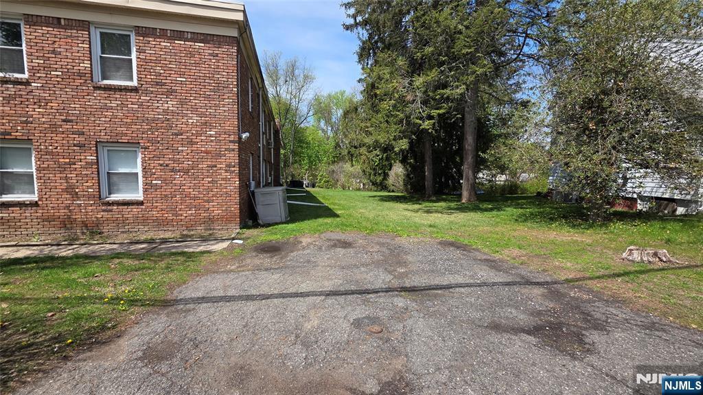 16 Belmont Avenue 8