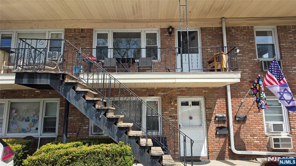 16 Belmont Avenue 8