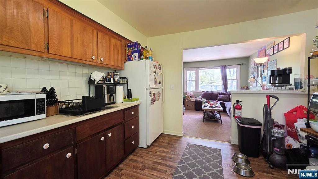 16 Belmont Avenue 8