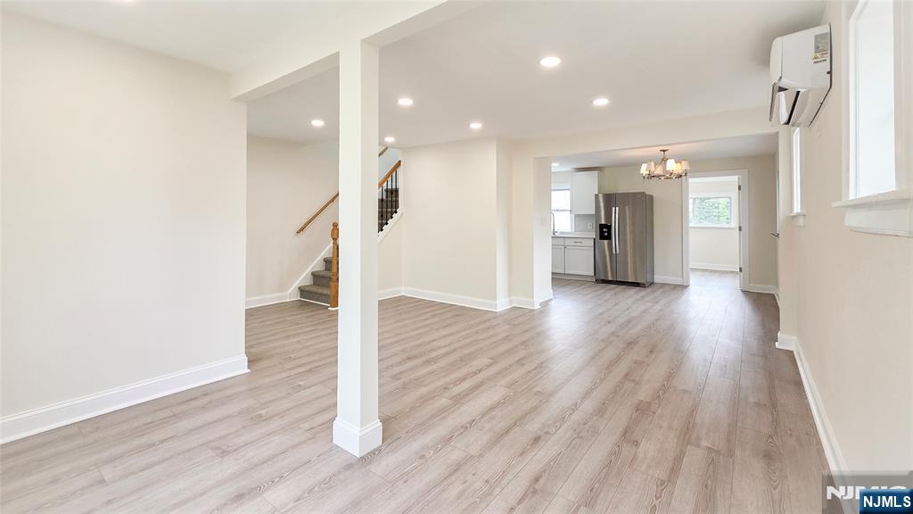 564 Maple Avenue
