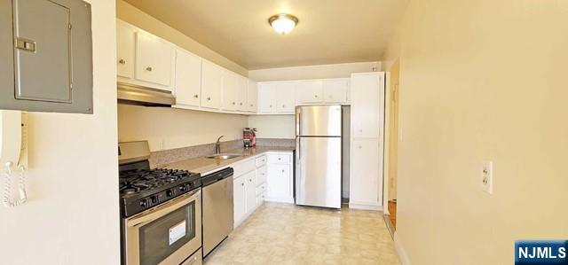 2348 Linwood Avenue 4M