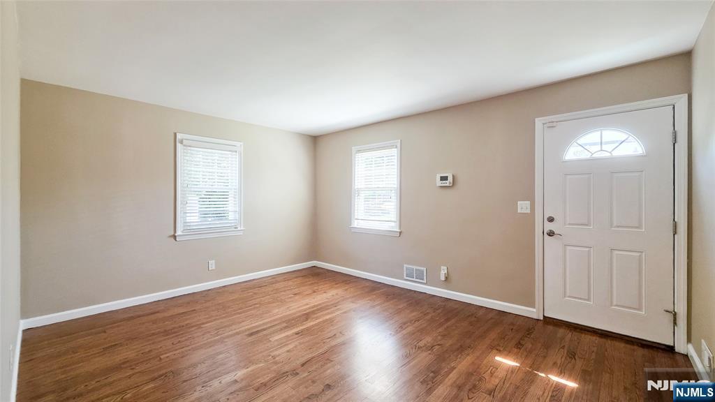 231 Linden Place