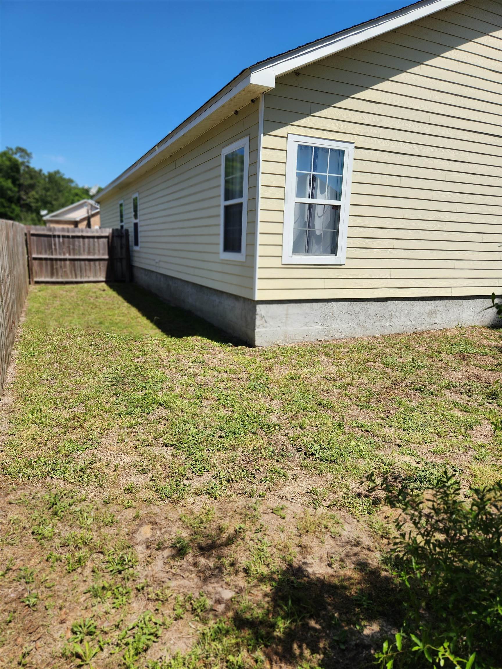 945 CRAWFORDVILLE TRCE