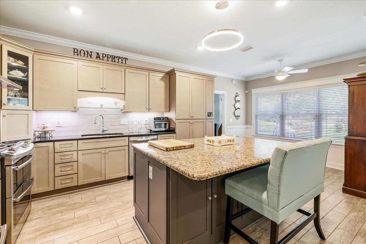 7277 White Clover Court