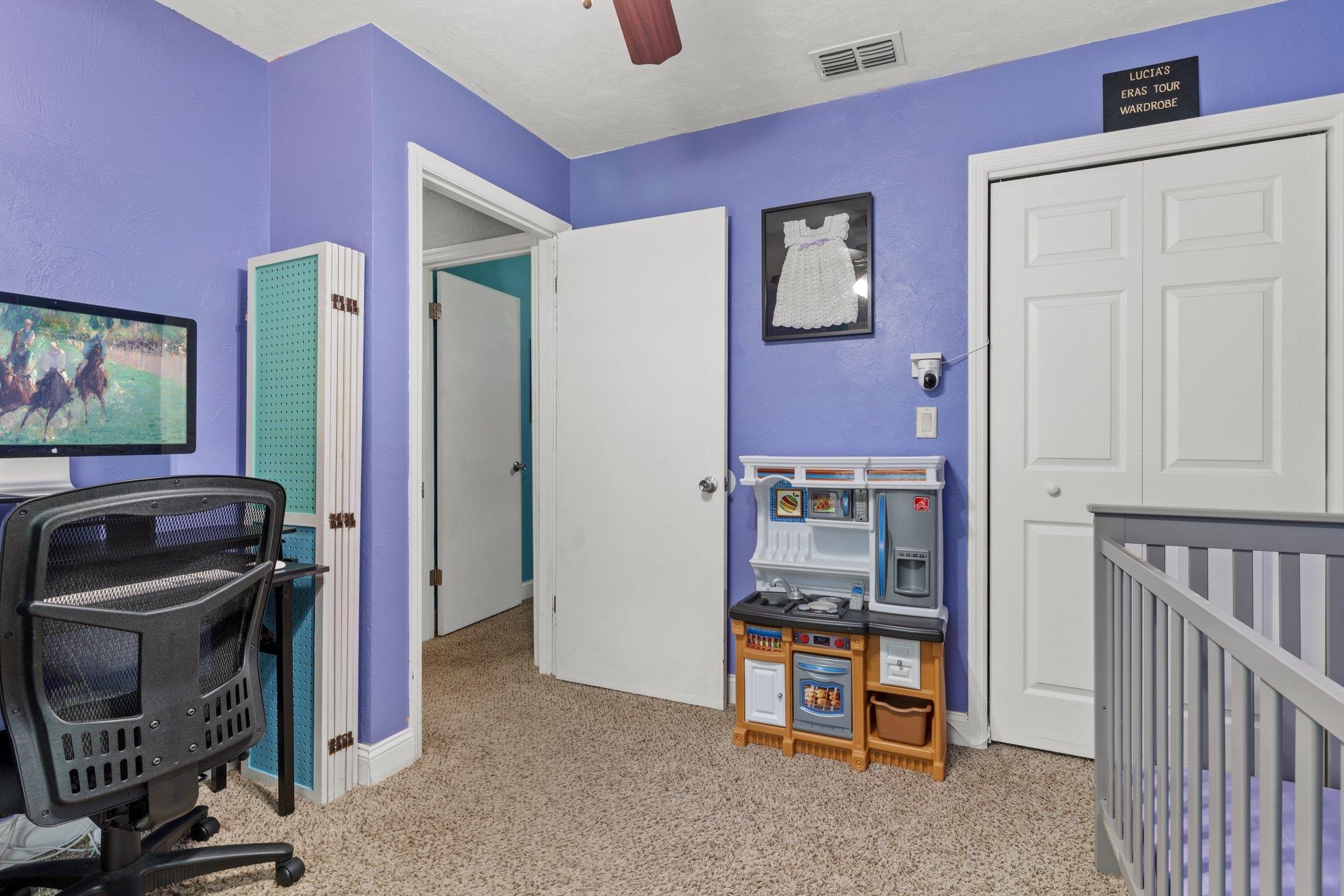 6812 Hill Gail Trl