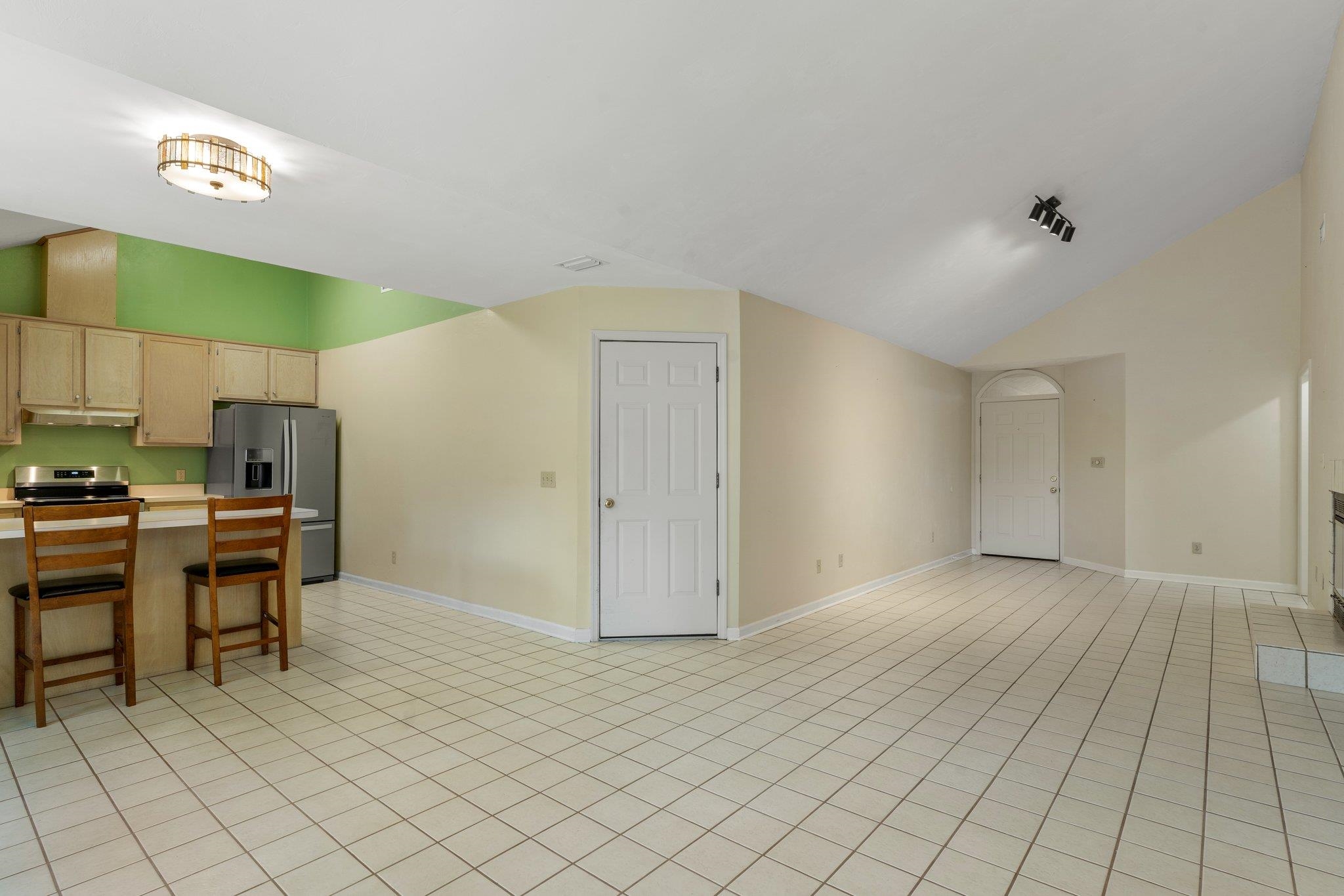 2632 Nantucket Lane