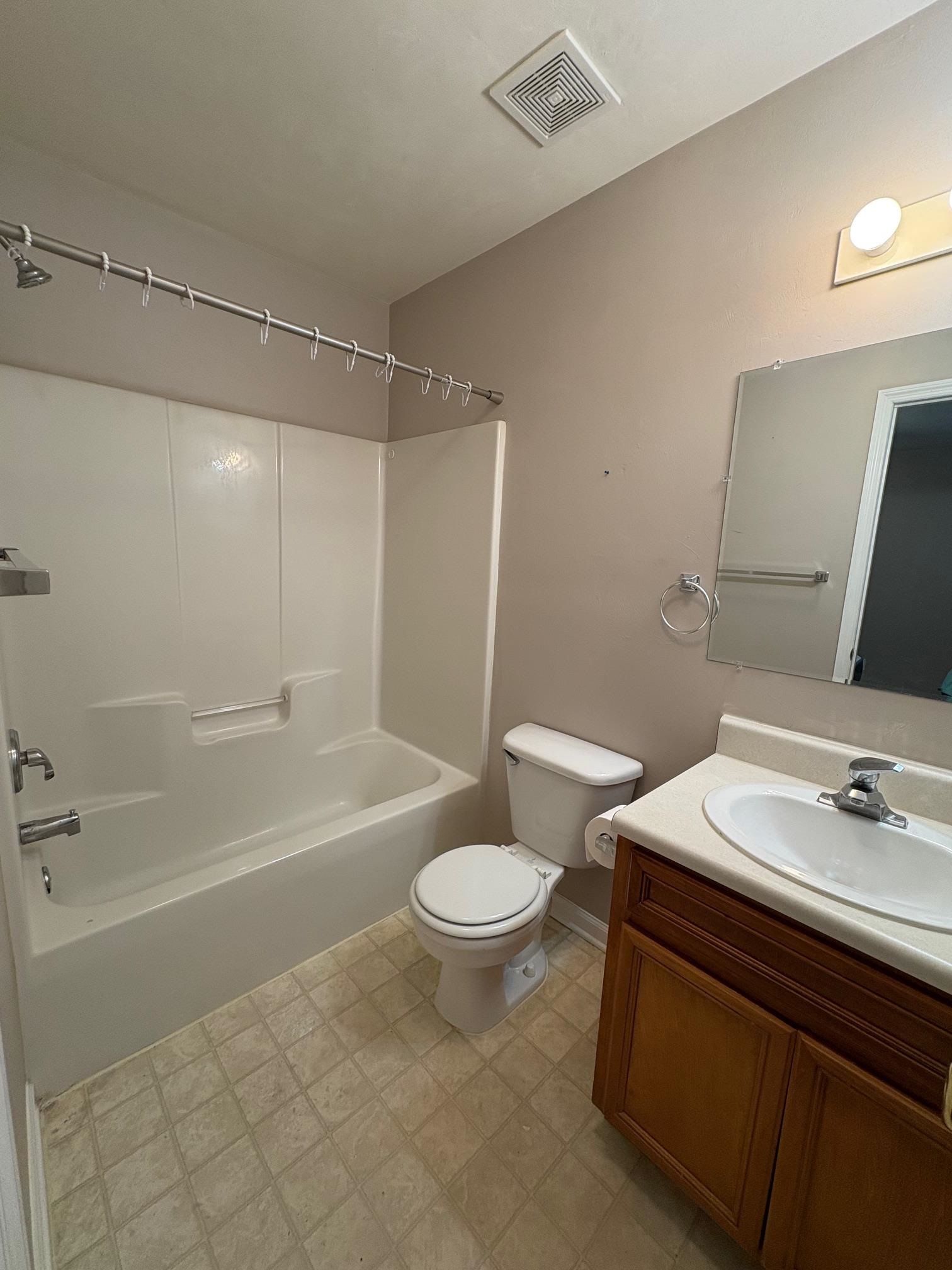 2525 Hartsfield Road Unit: 9