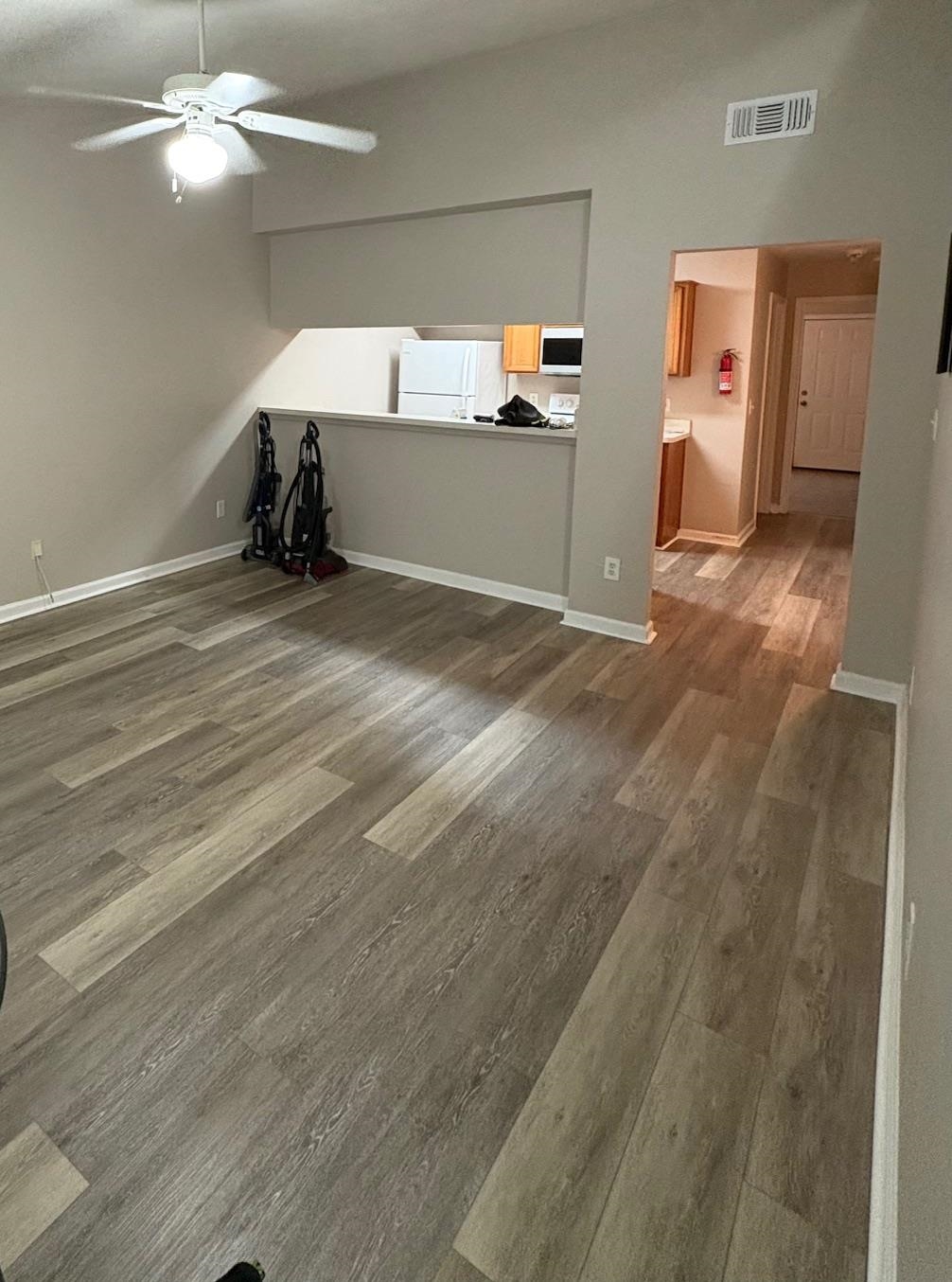 2525 Hartsfield Road Unit: 9