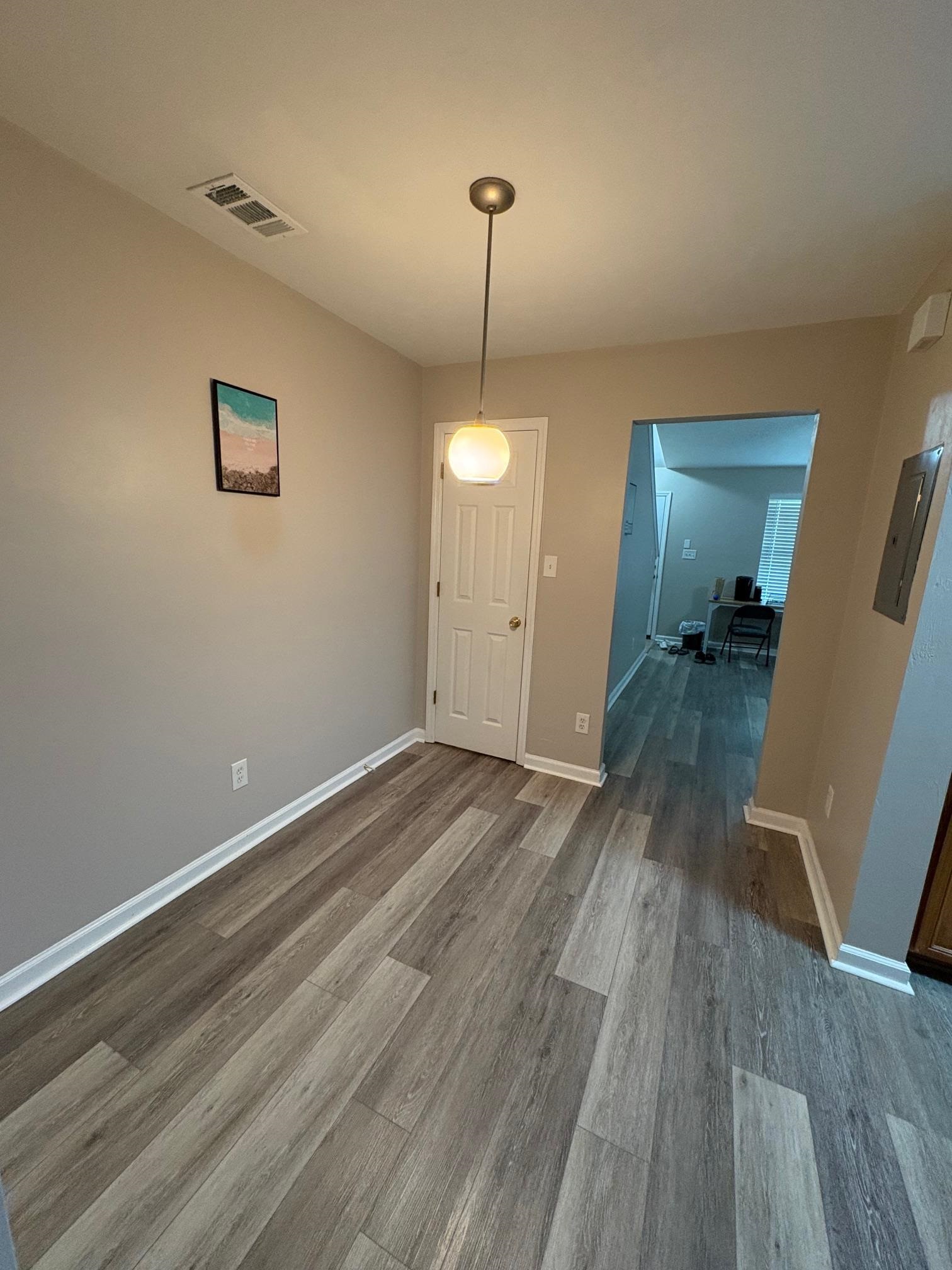 2525 Hartsfield Road Unit: 9