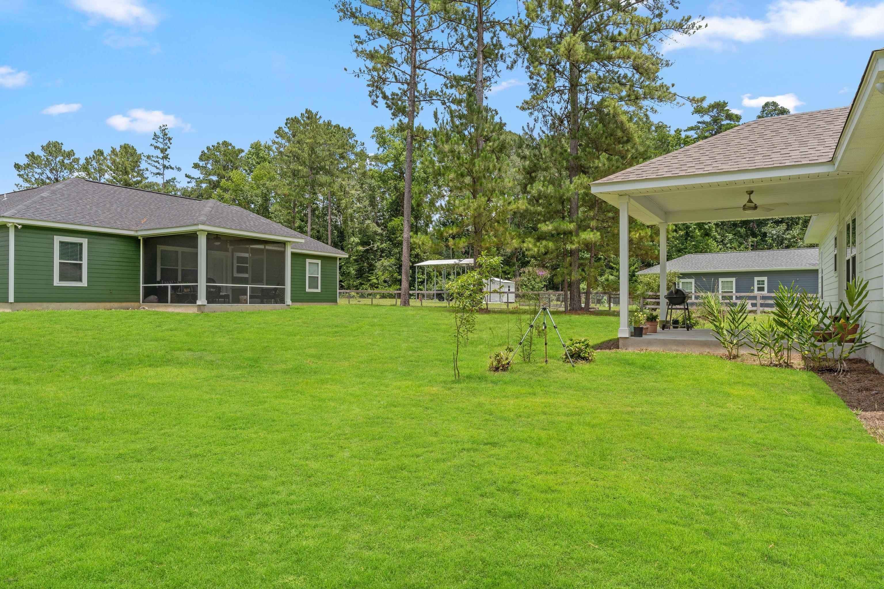1530 Sweetbay Court