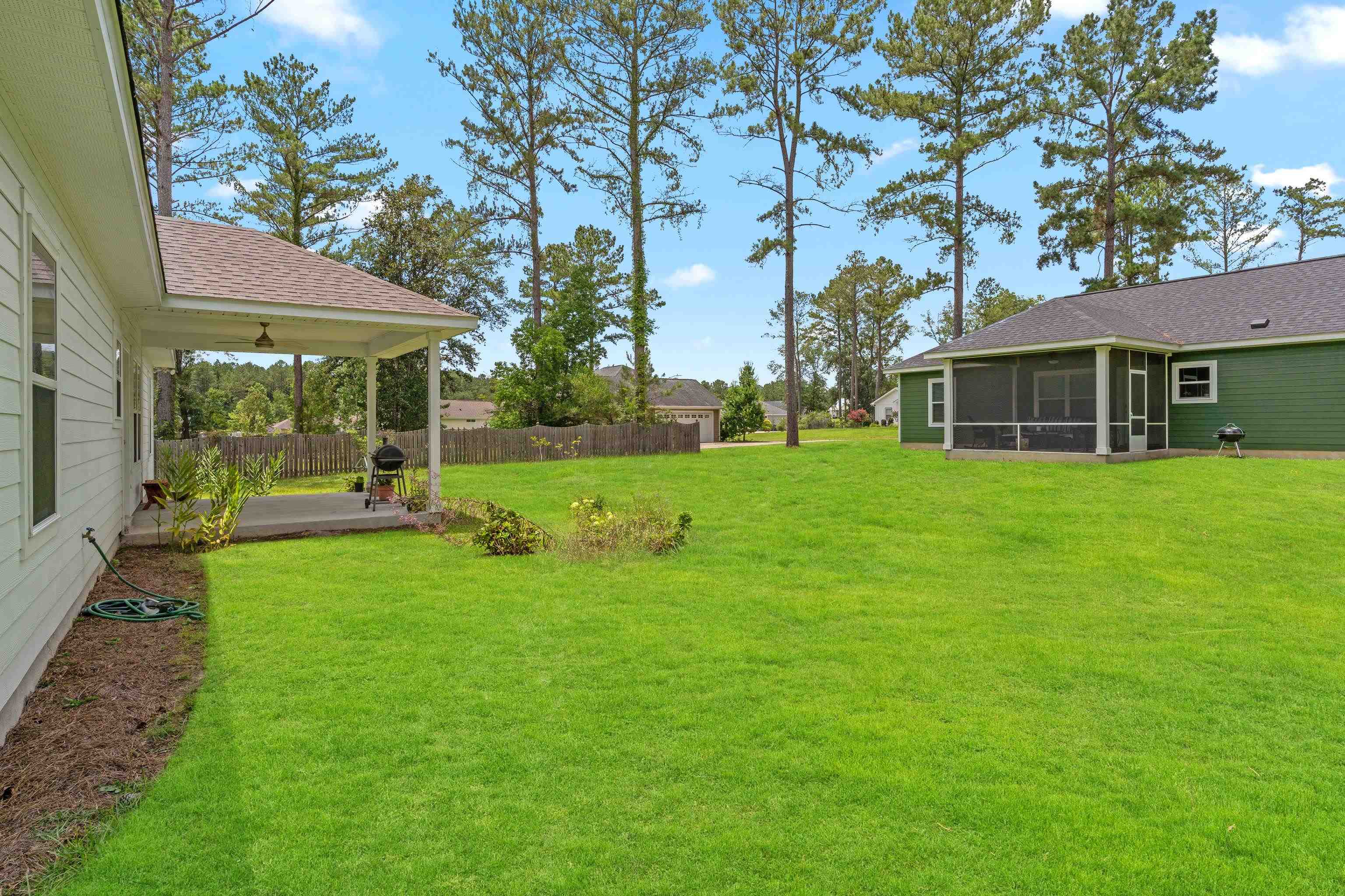 1530 Sweetbay Court