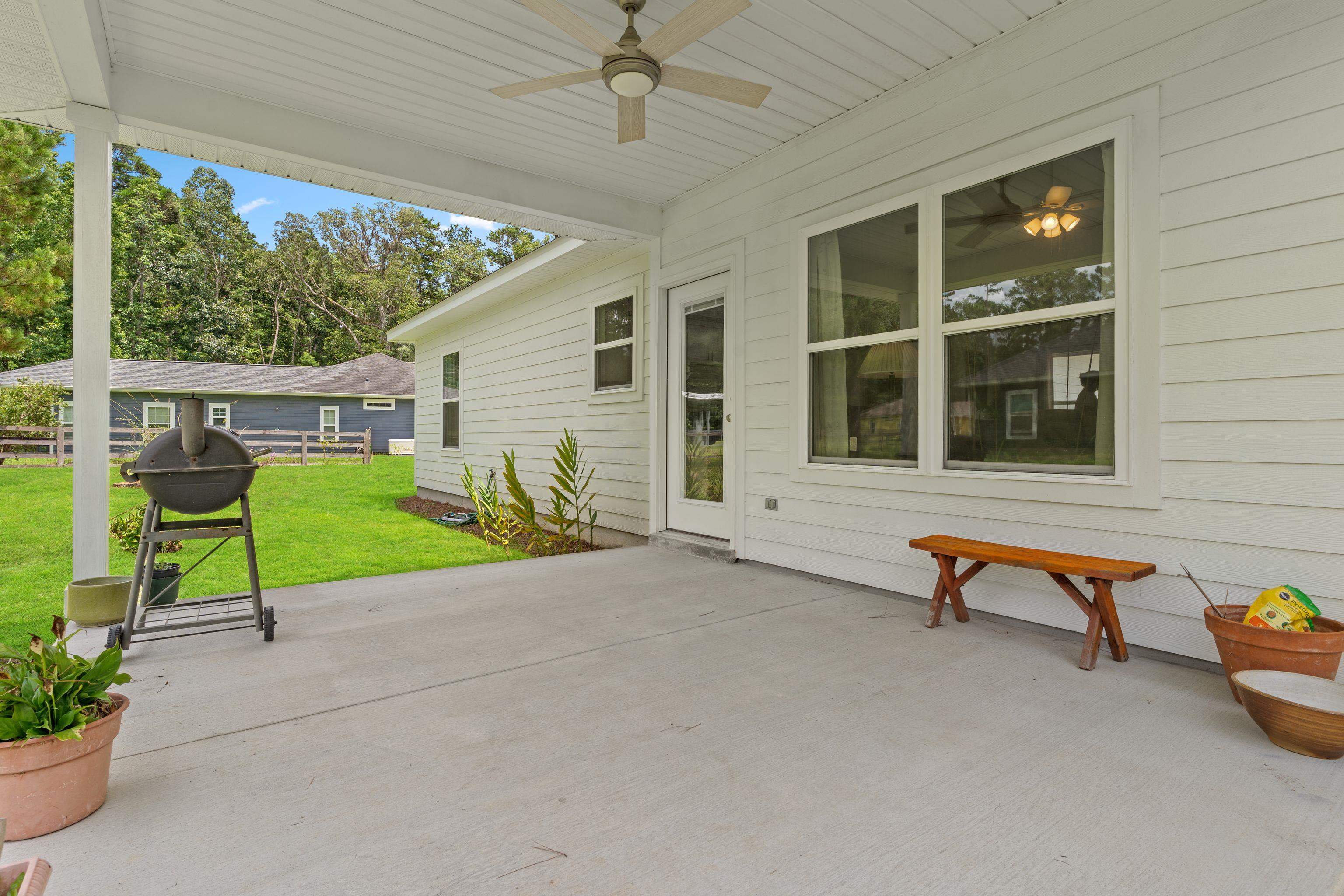 1530 Sweetbay Court