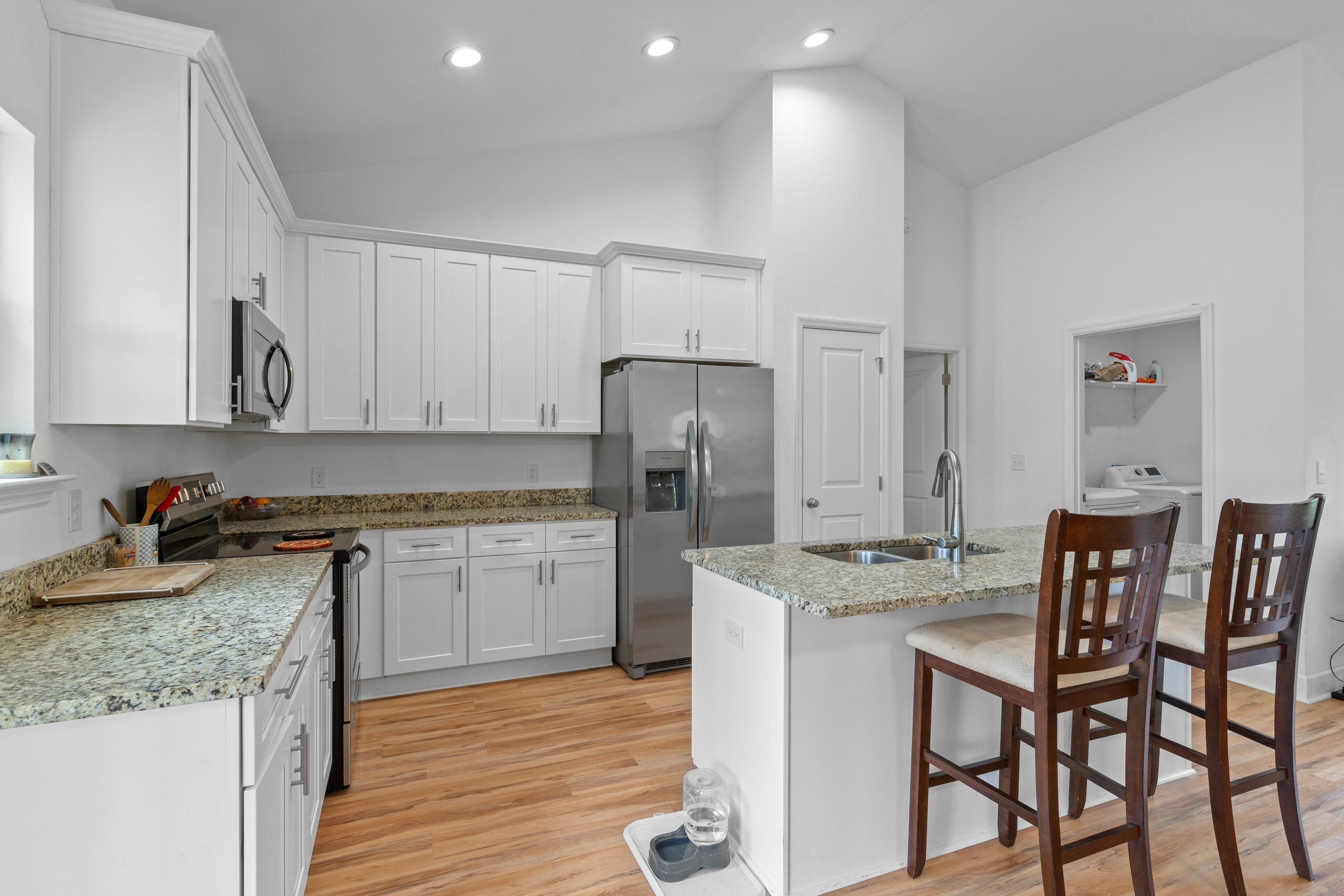 1530 Sweetbay Court
