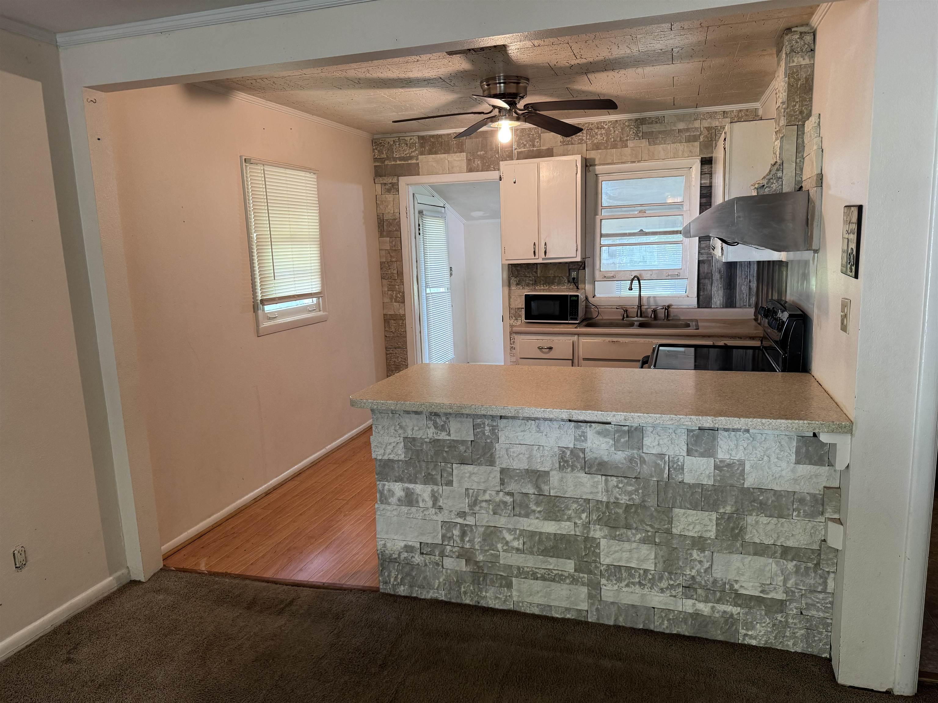 185 Gray Road