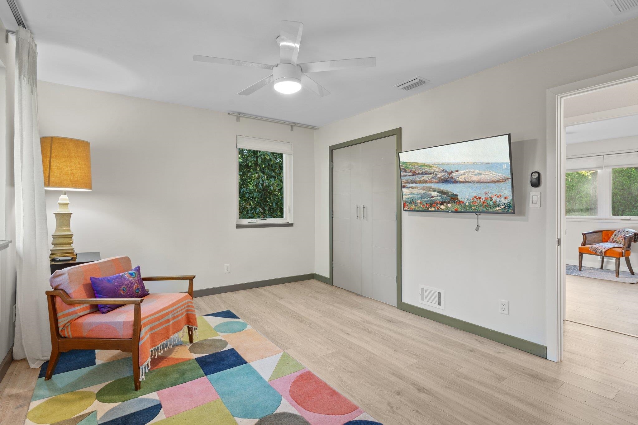 1906 Skyland Drive