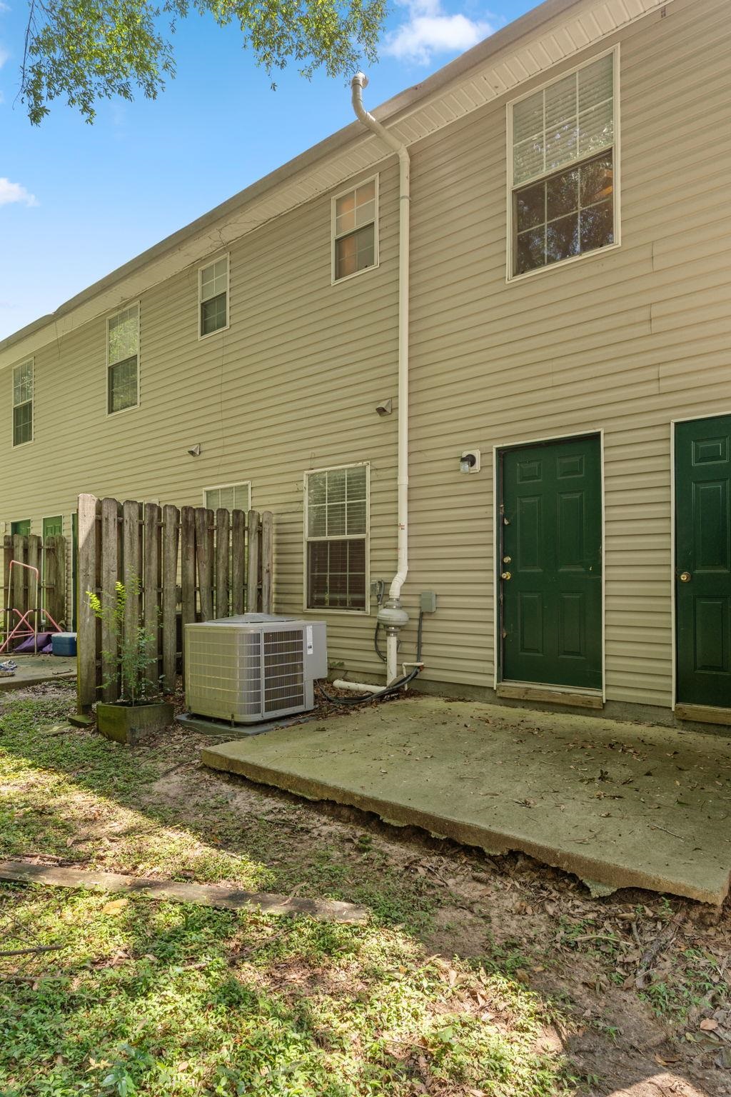 2525 Hartsfield Road Unit: 18