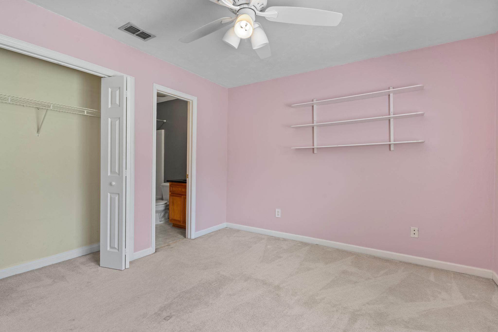 2525 Hartsfield Road Unit: 18