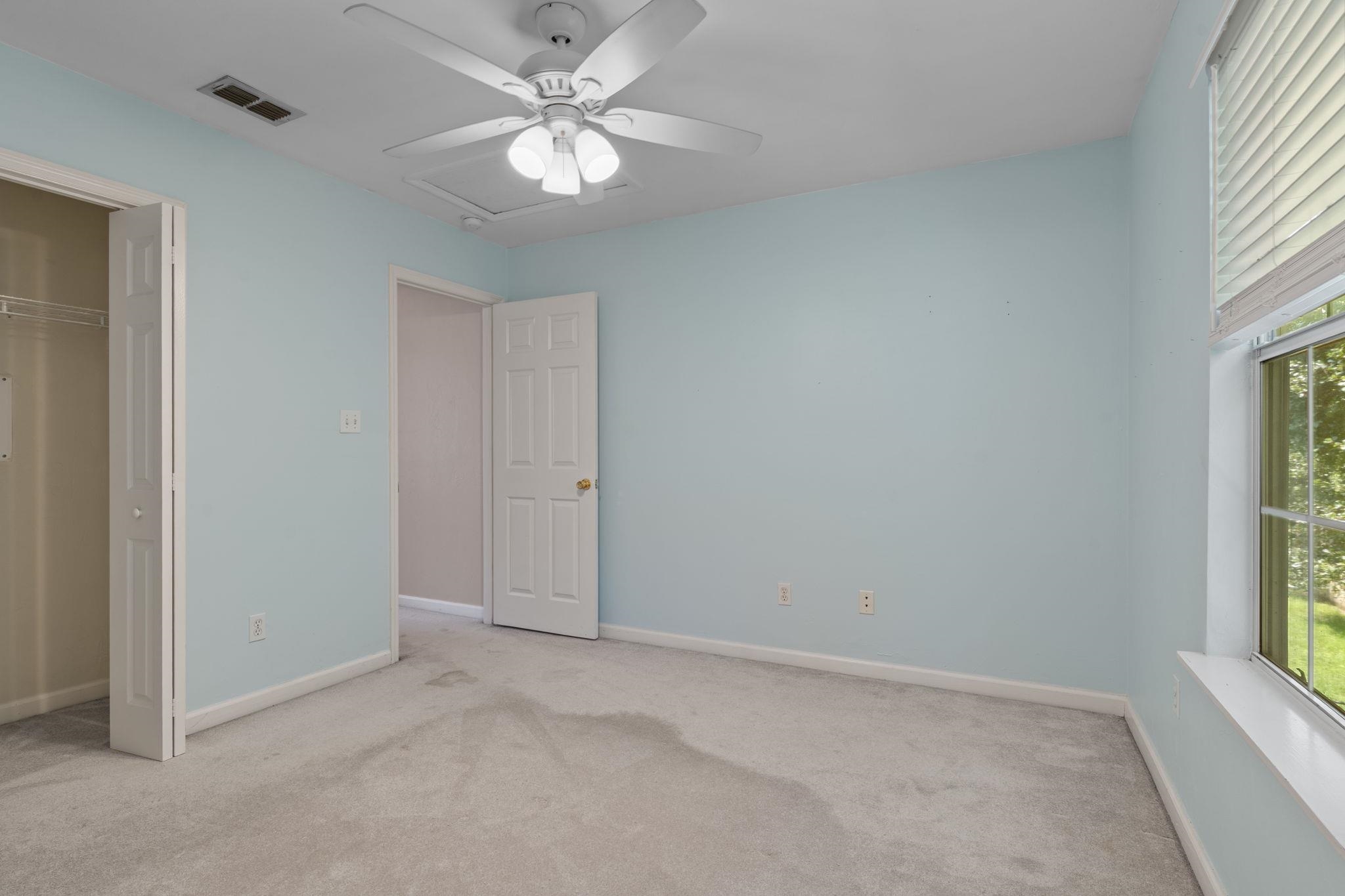 2525 Hartsfield Road Unit: 18